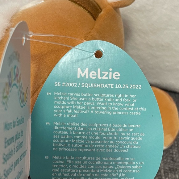 Melzie The Chipmunk 5” Squishmallow - Picture 3 of 3